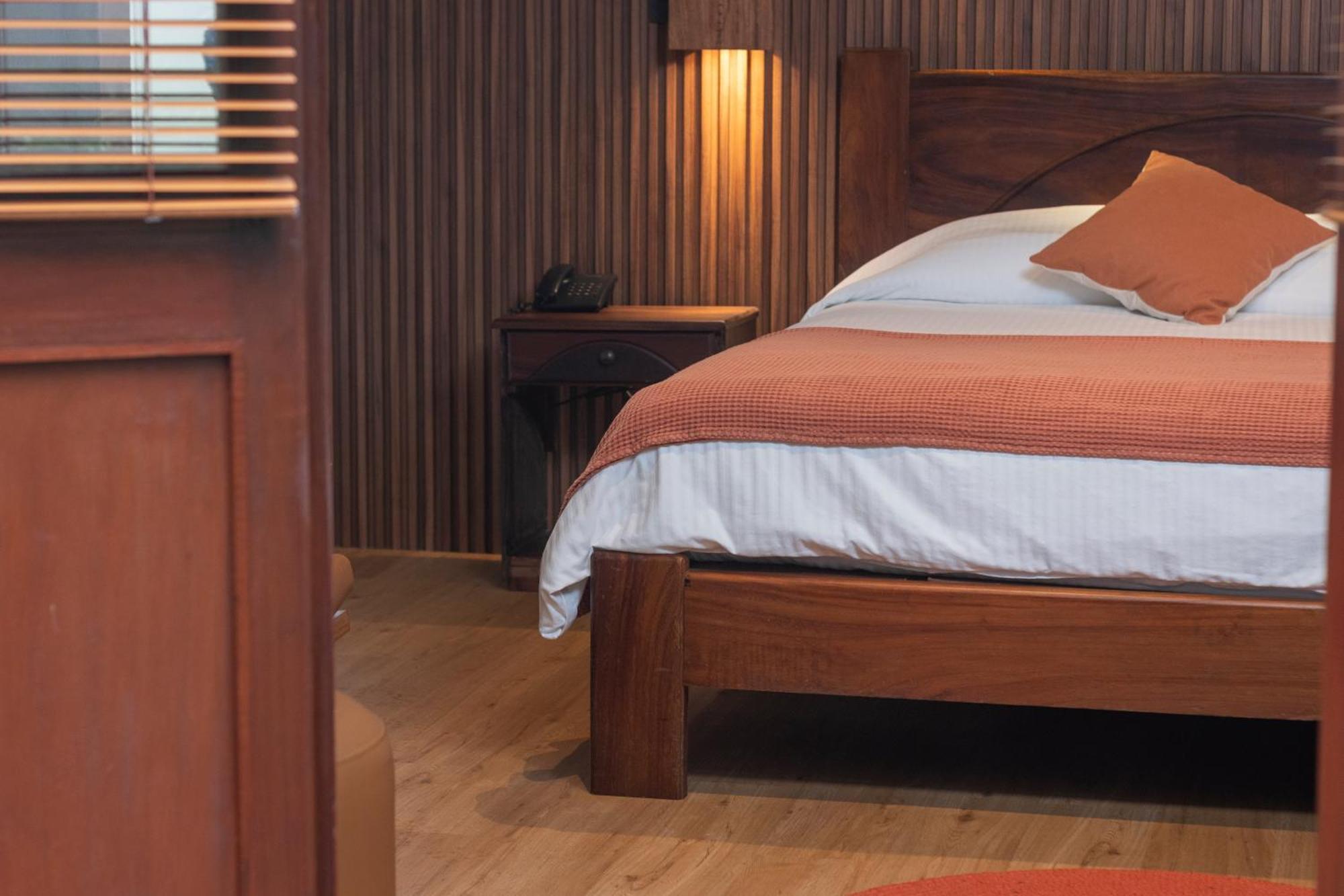 Villa Blanca Cloud Forest Hotel & Retreat San Ramon  Ngoại thất bức ảnh